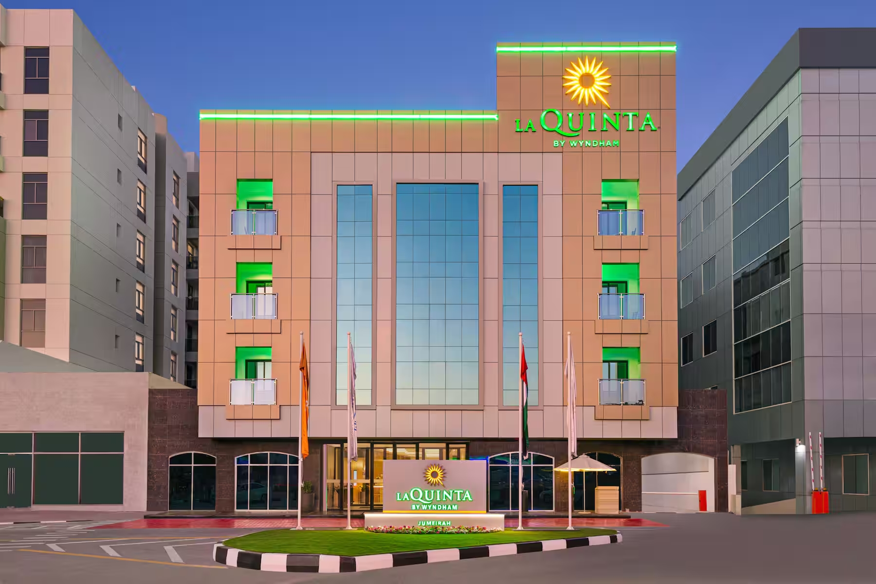 La Quinta by Wyndham Dubai Jumeirah-Spoljasnji izgled.jpg