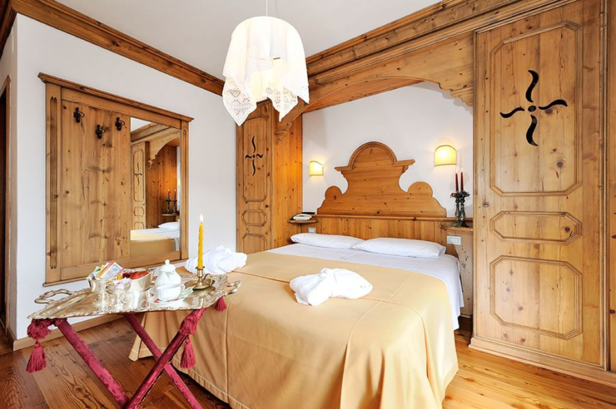 Hotel Touring spavaća soba