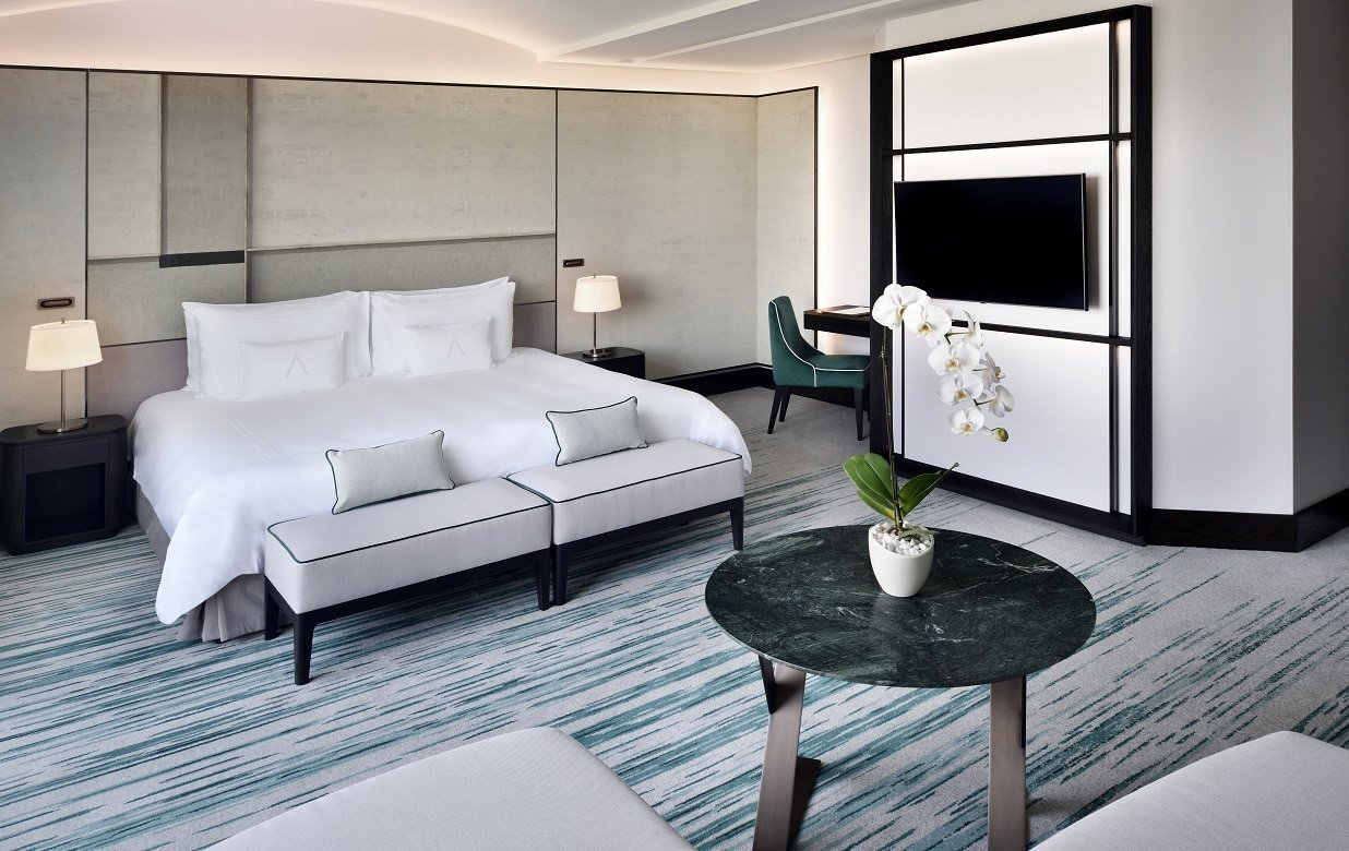 Hotel Address Montgomerie-Premier soba.jpg