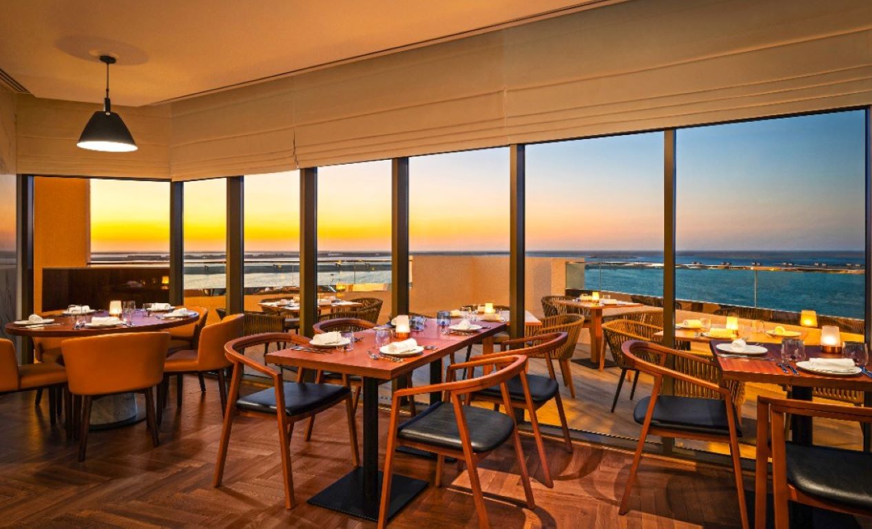 JA Palm Tree Court Hotel-Italijanski restoran.jpg