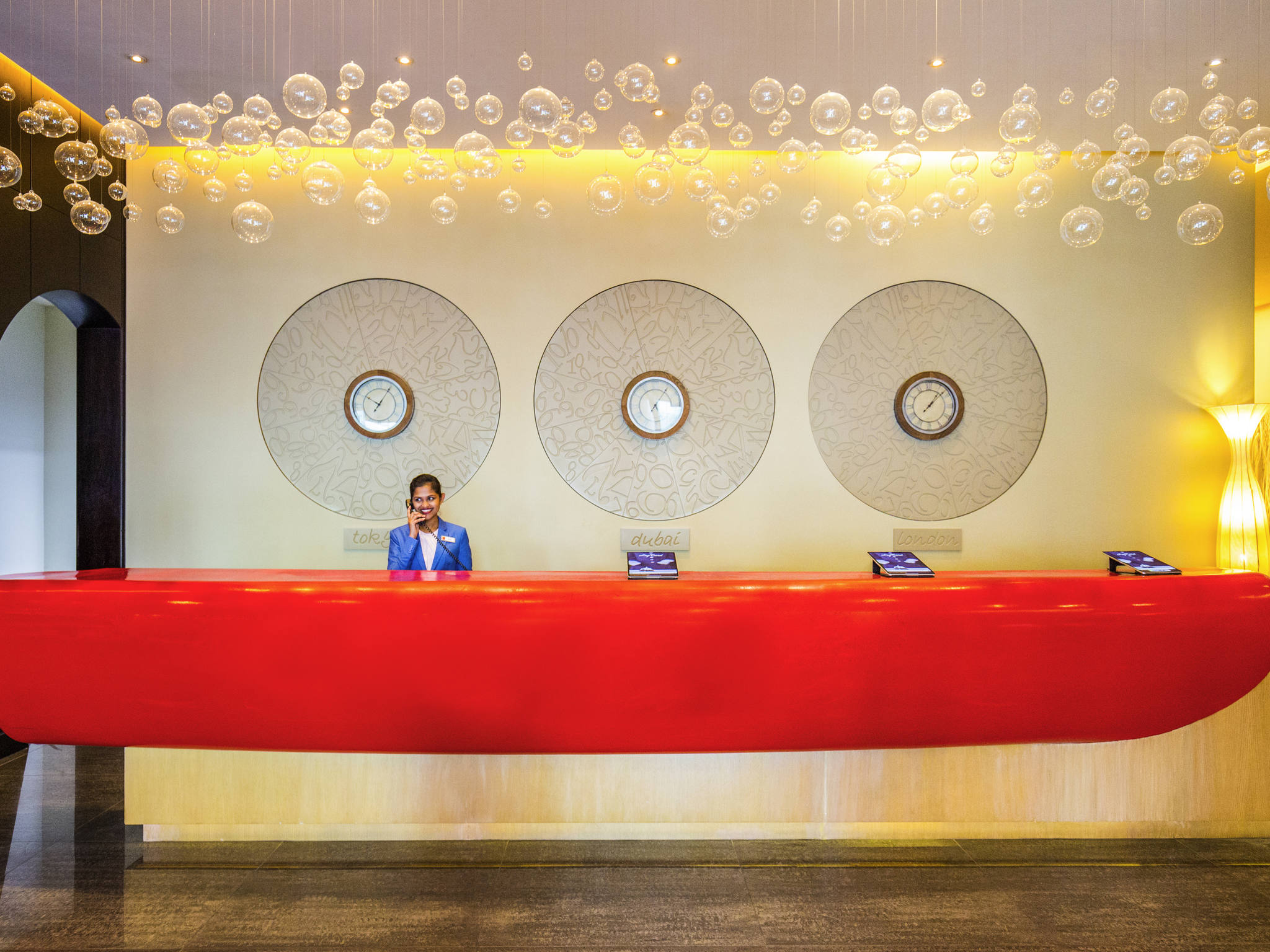 Ibis Mall Avenue Dubai-Recepcija.jpg