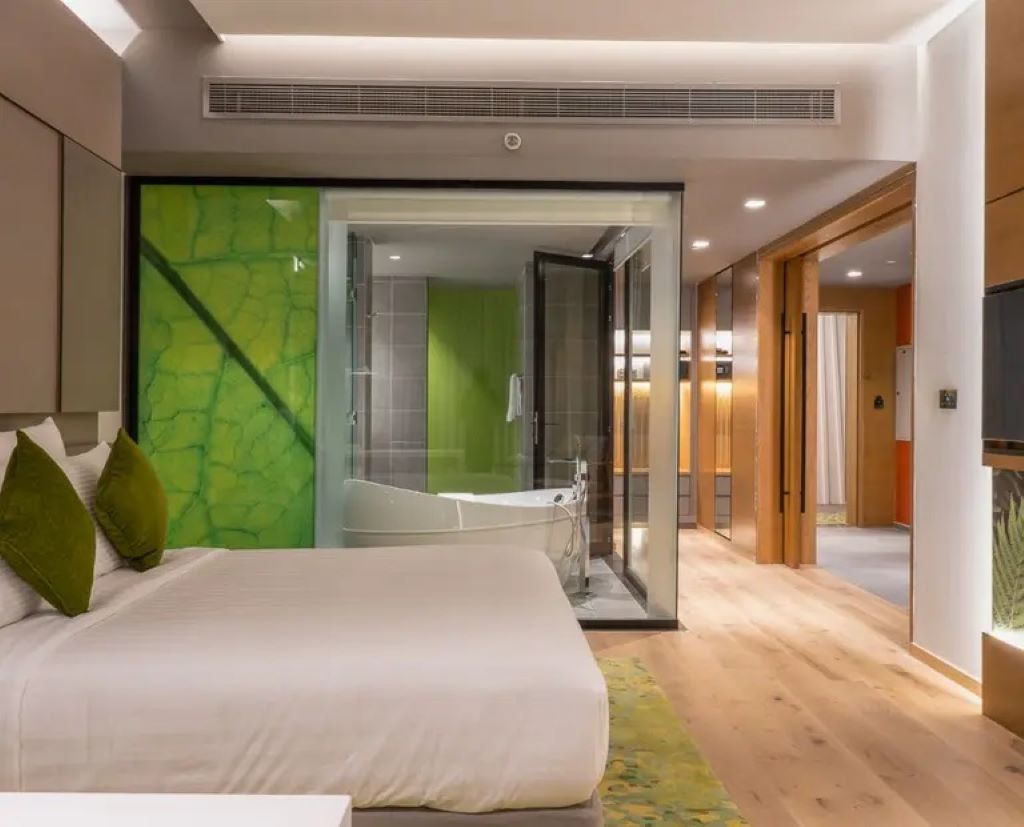 Al Khoory Courtyard Hotel-Premium suite.jpg
