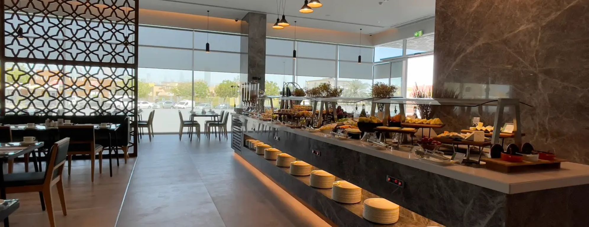 Al Khoory Courtyard Hotel-Restoran.jpg