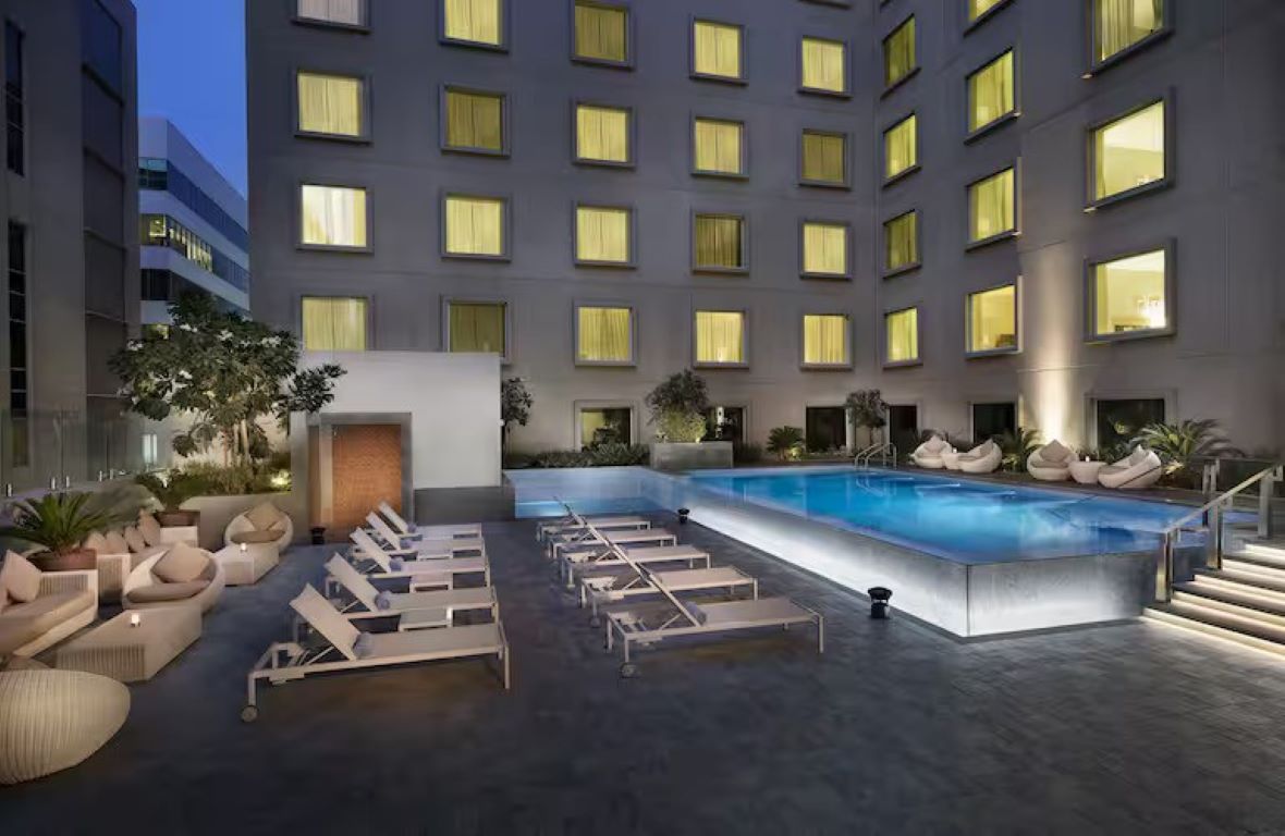 Hilton Garden Inn Dubai-Bazen.jpg