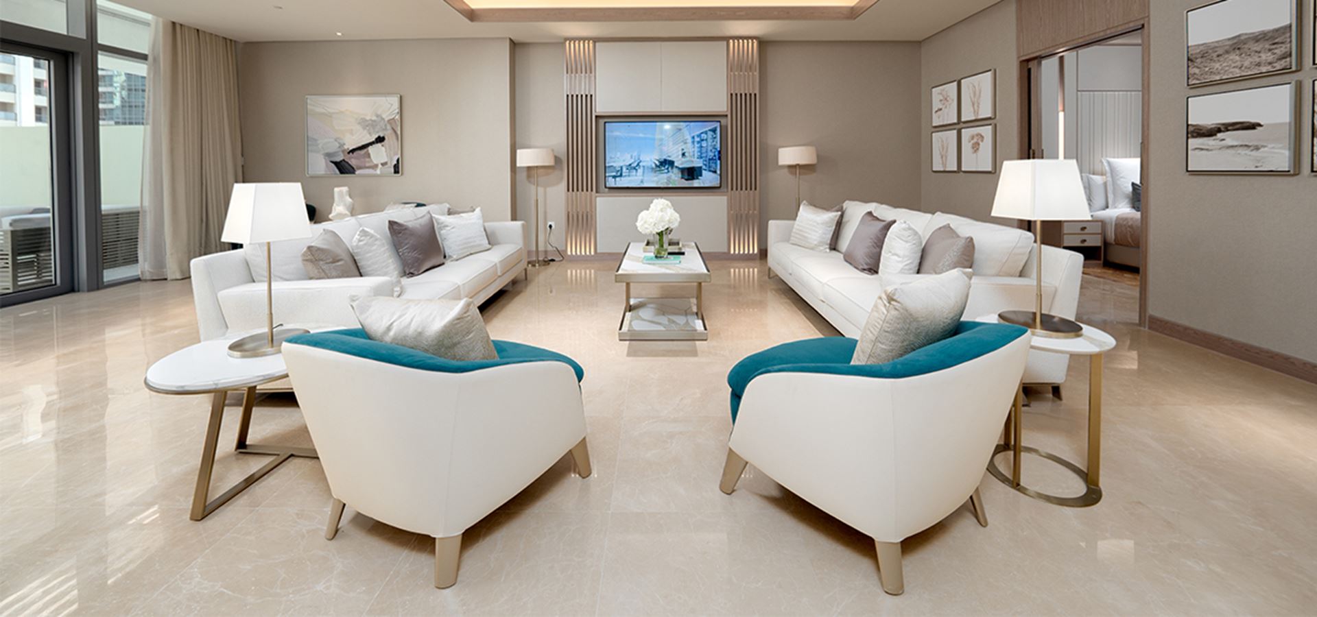 Five Luxe-Come Play Spa Suite.jpg