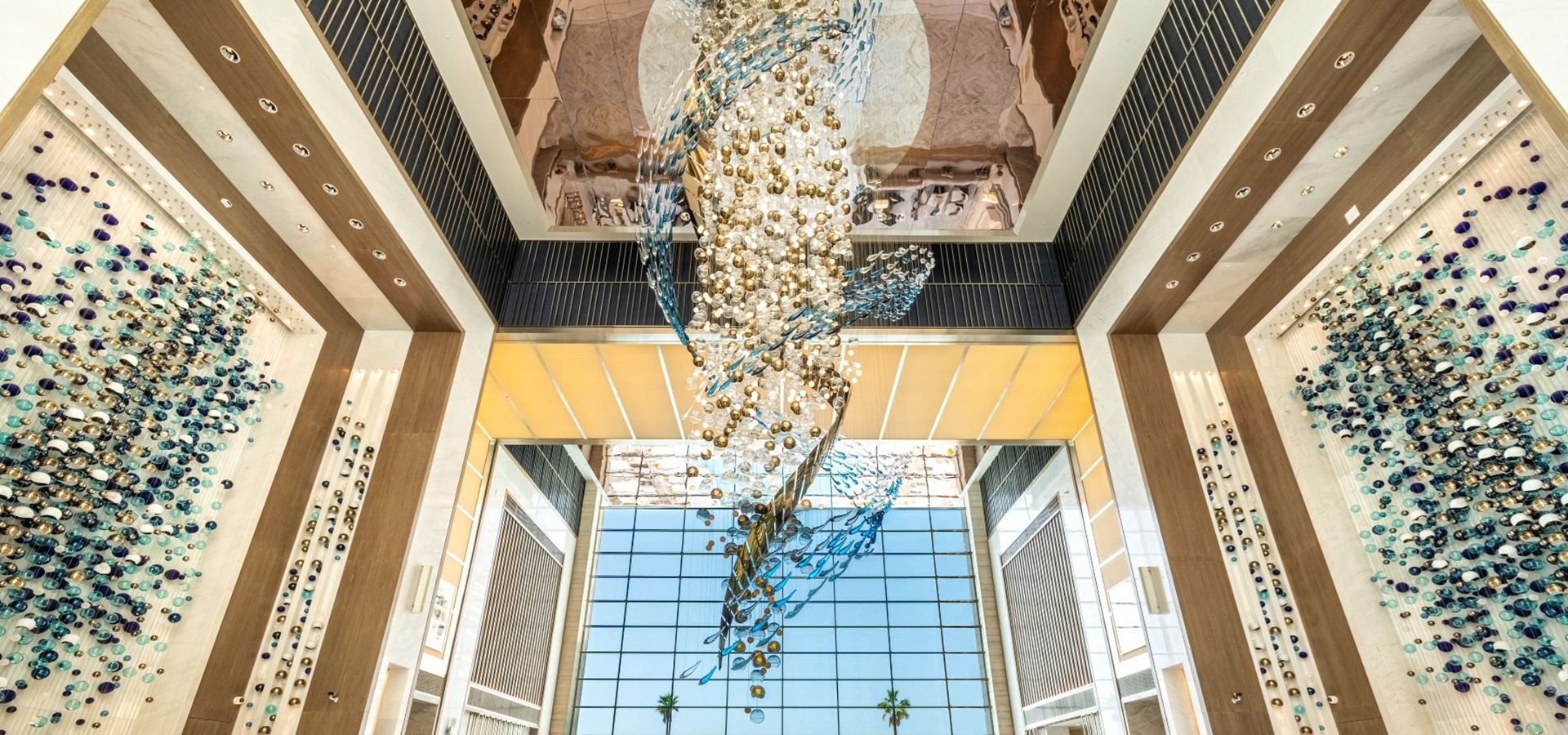 Five Luxe-Lobby.jpg
