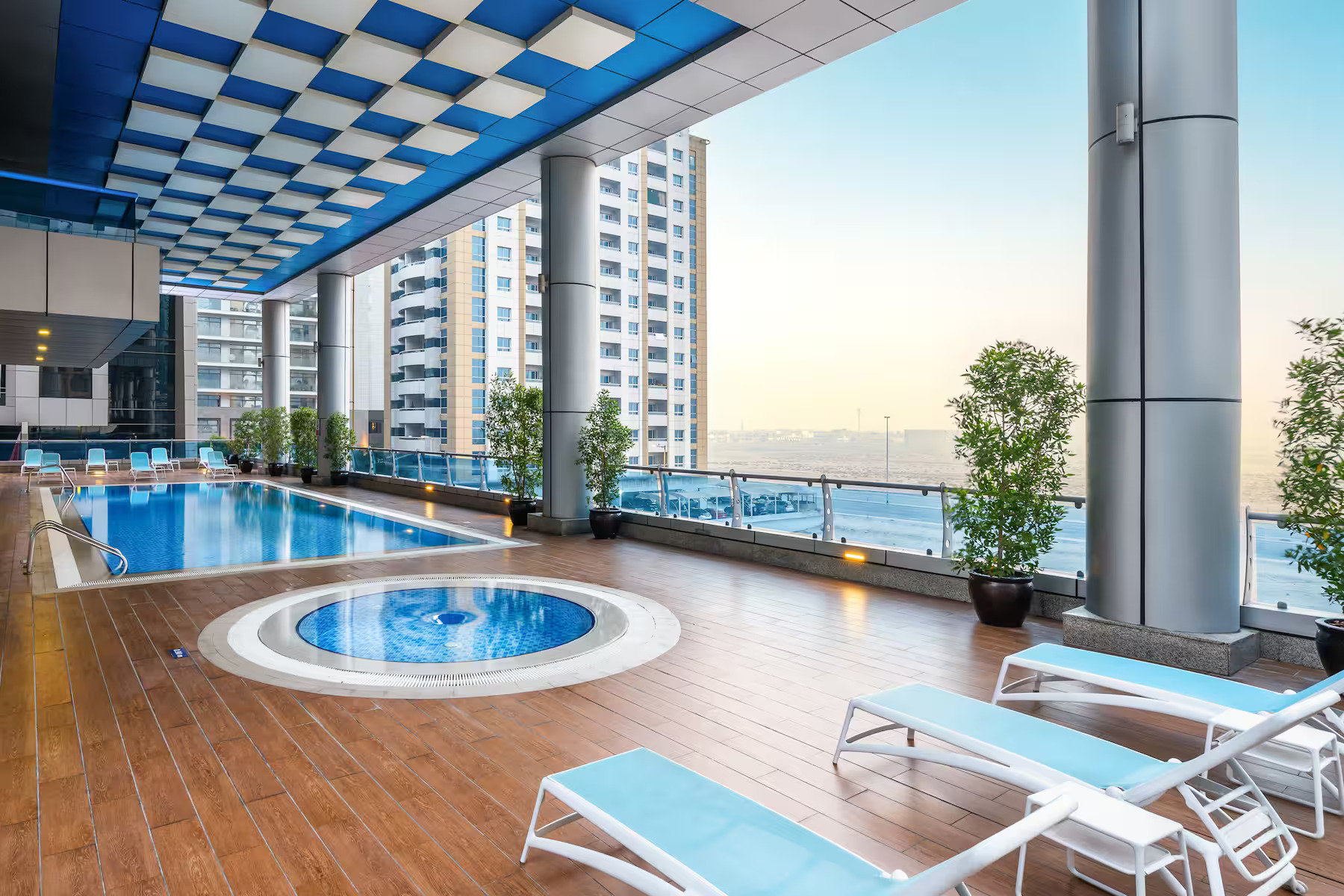 Ramada by Wyndham Dubai Barsha Heights-Bazen.jpg