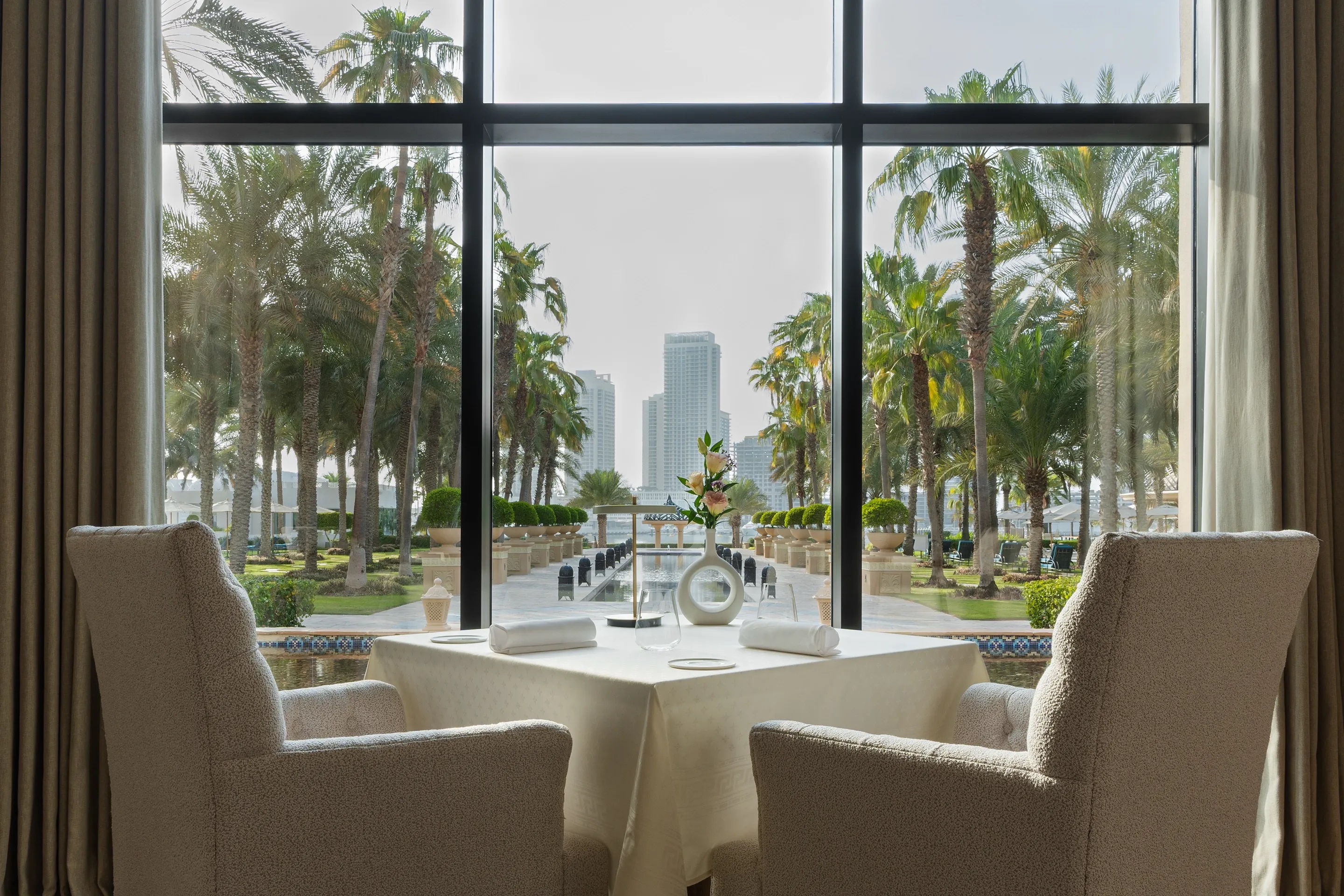 One & Only Royal Mirage-Glavni restoran.jpg