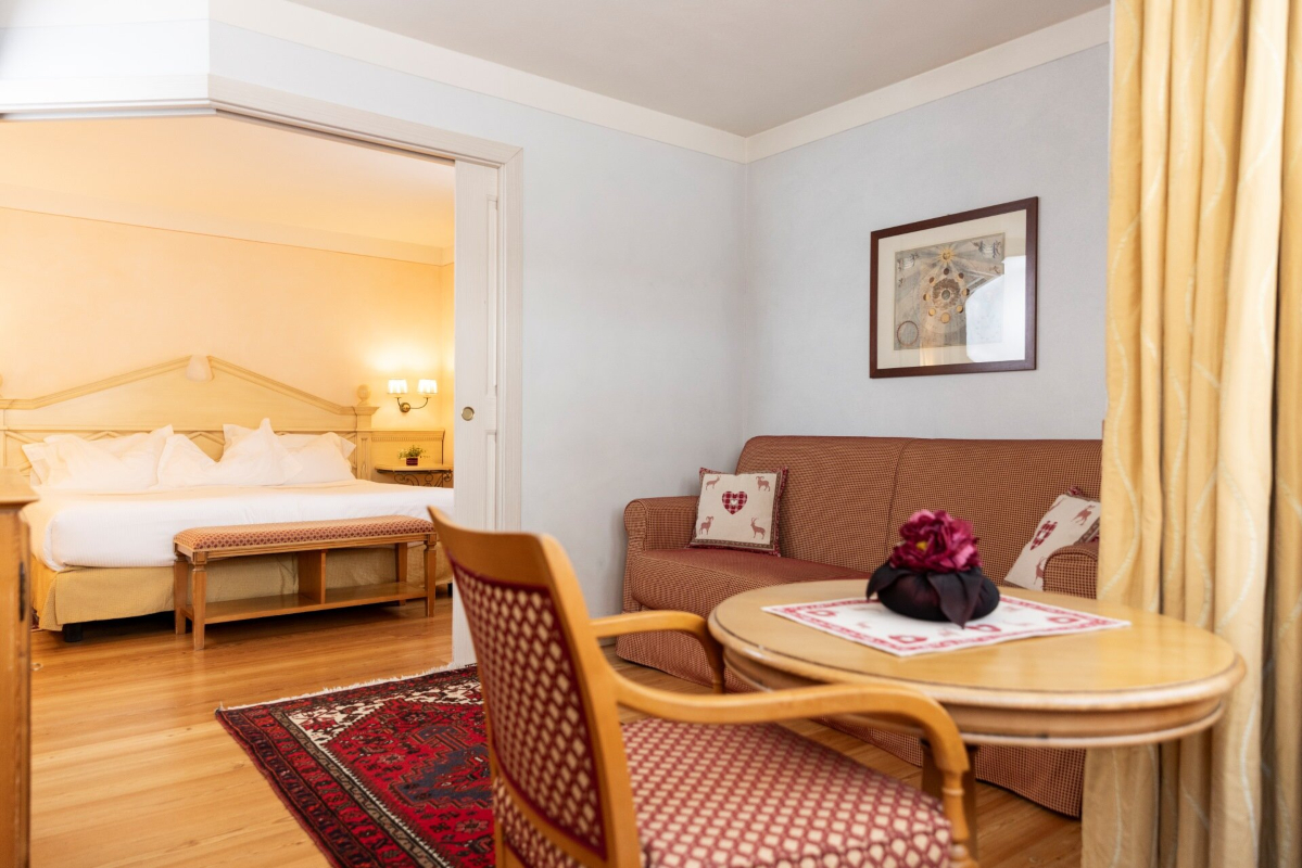 Alpen Suite Hotel apartman folletti