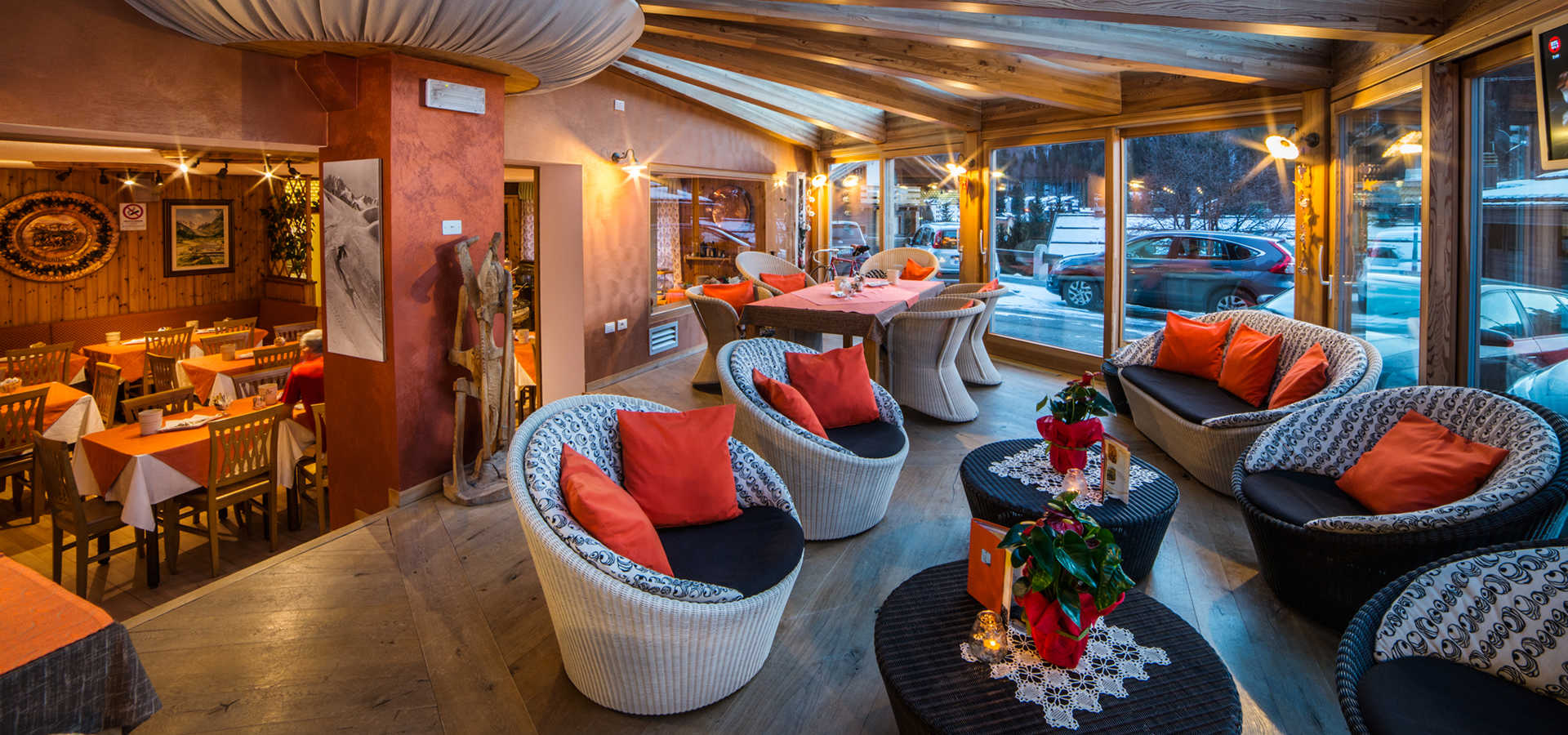 Hotel Cima d’ Oro snach bar