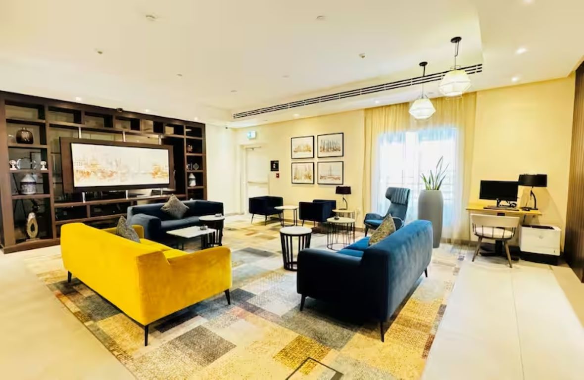 Hampton by Hilton Dubai Al Barsha-Enterijer hotela.jpg