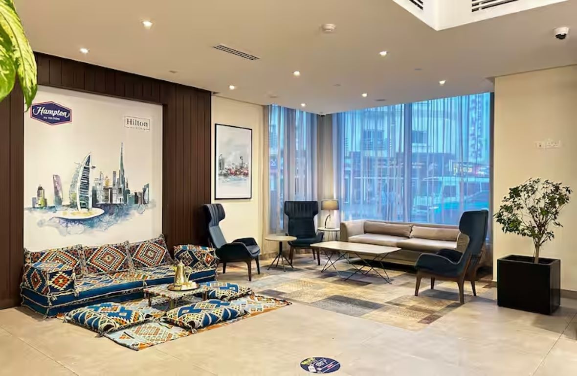 Hampton by Hilton Dubai Al Barsha-Lobby.jpg