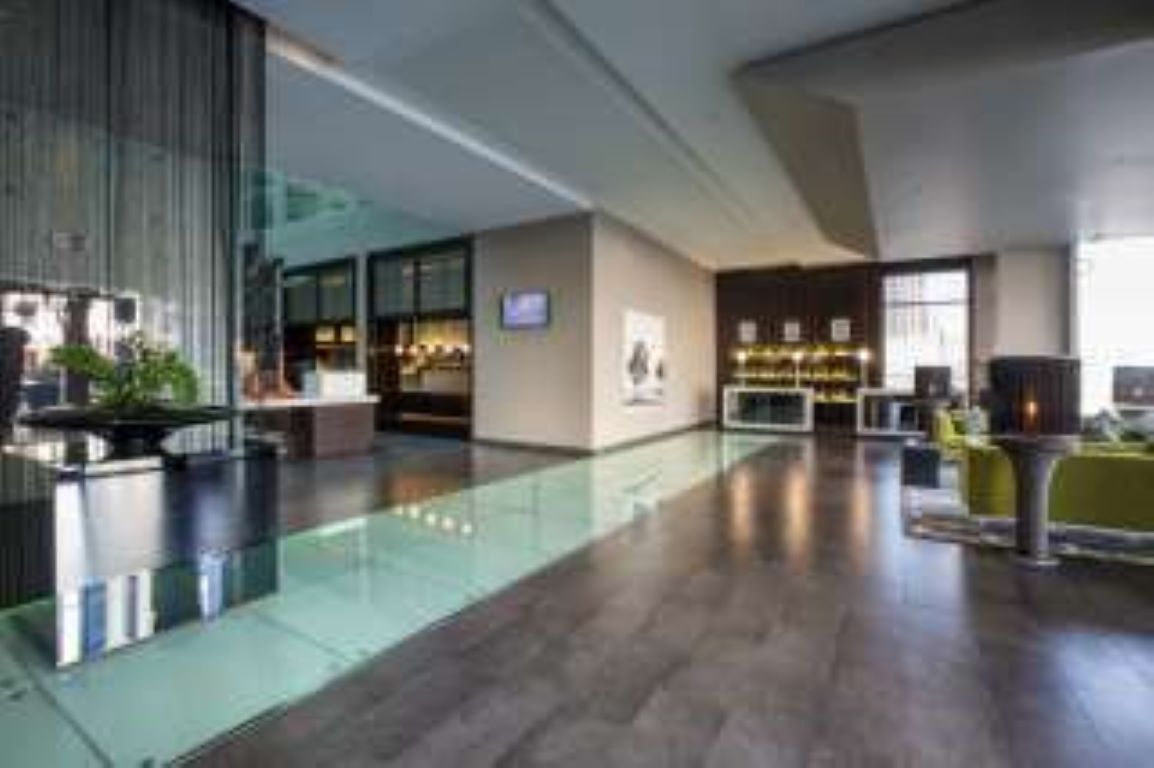 Centro Barsha-Lobby.jpg