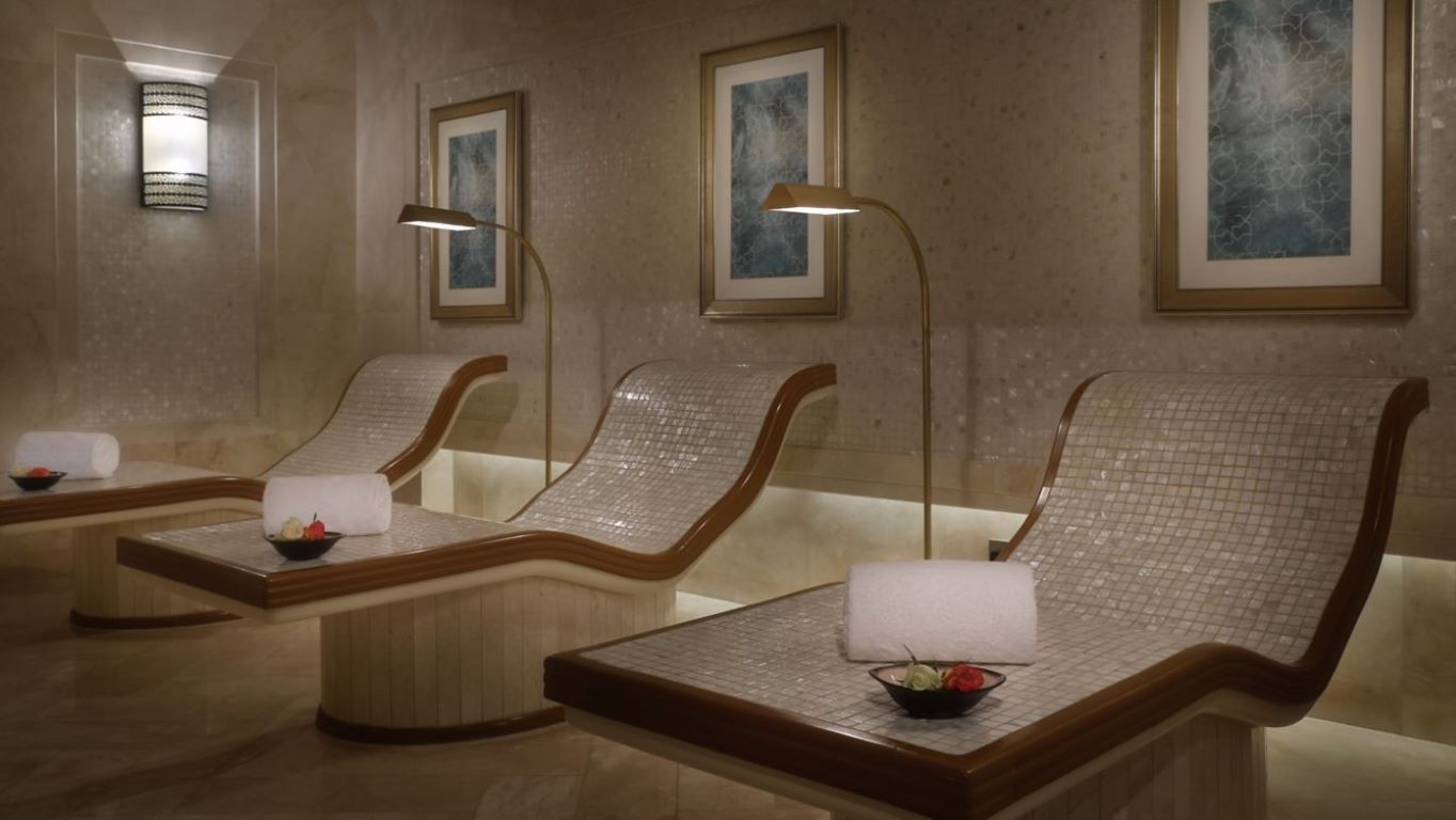 The Ritz Carlton Dubai-Tepidarijum.jpg