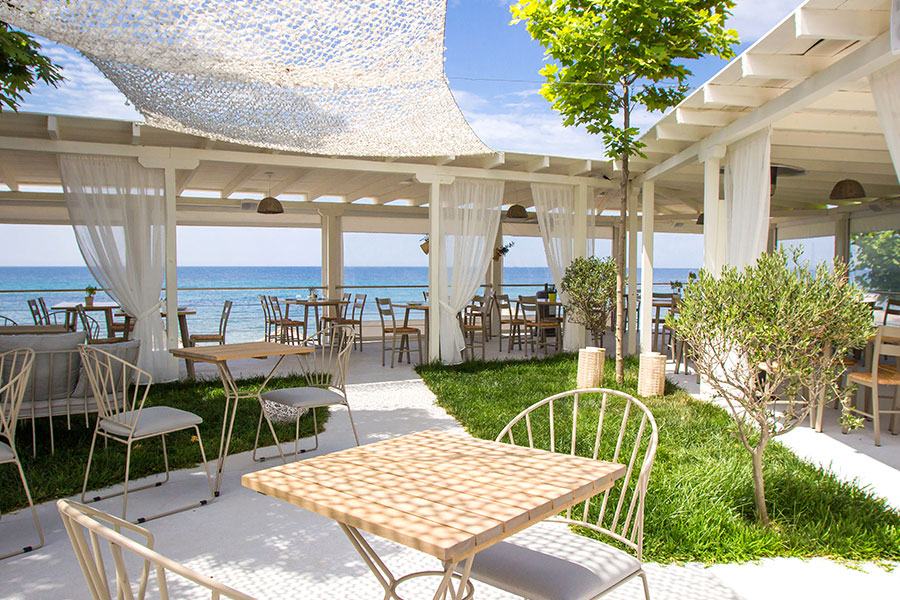 Hotel Nefeli Luxury Villas restoran.jpg