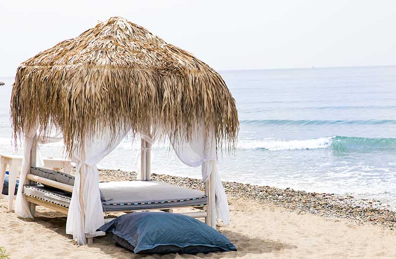 Nefeli Luxury Villas hotel plaza.jpg