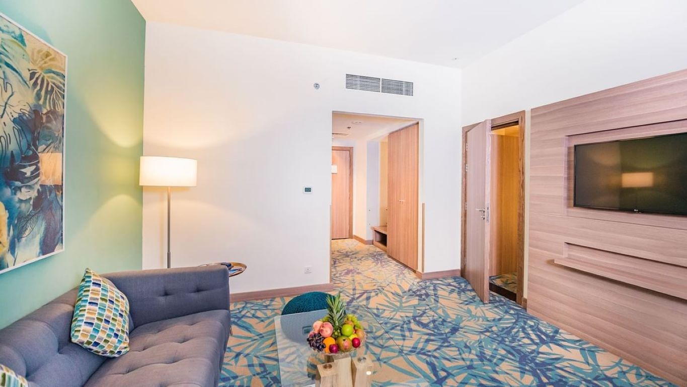 Hotel Mena Plaza Albarsha-Juniot suite.jpg