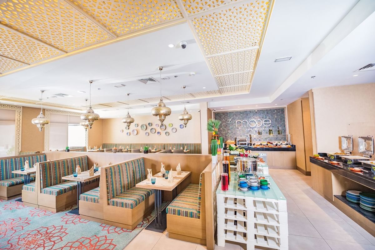 Hotel Mena Plaza Albarsha-Restoran.jpg