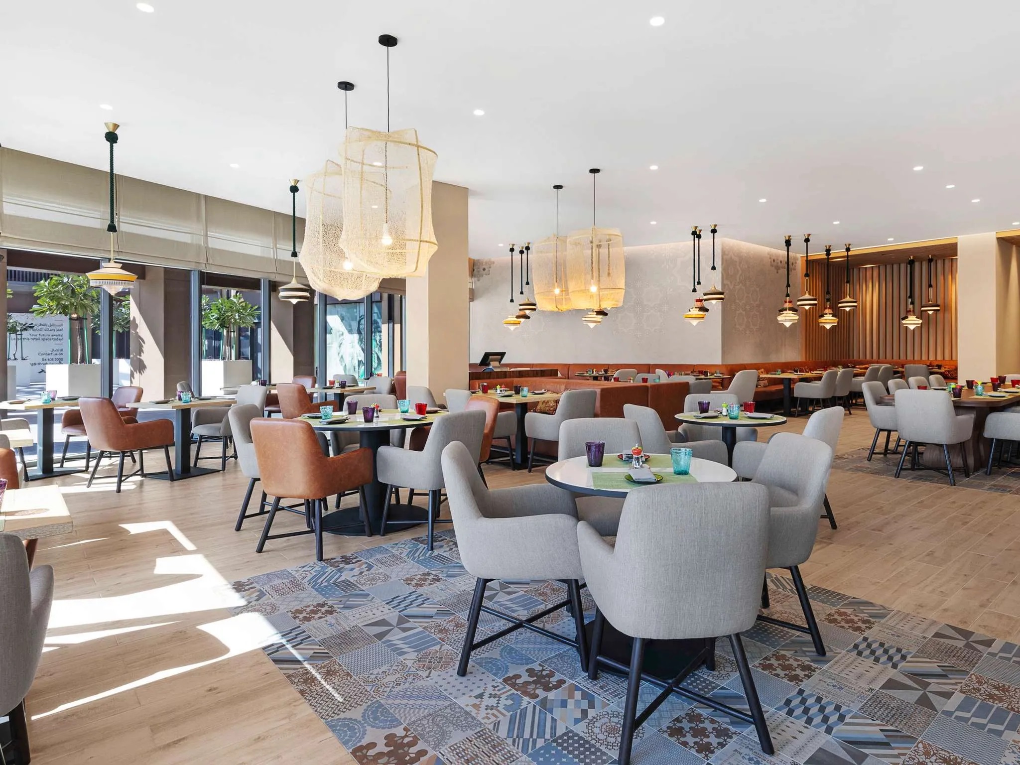 Aparthotel Adagio Dubai Deira-Restoran.jpg