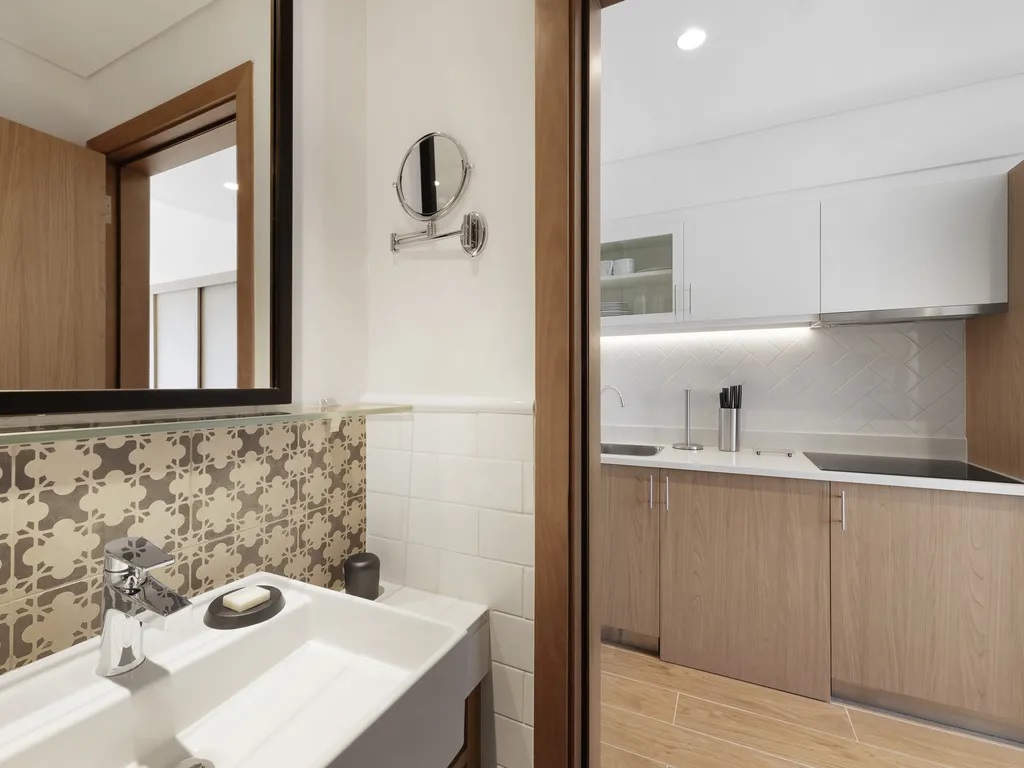 Aparthotel Adagio Dubai Deira-Studio premium.jpg