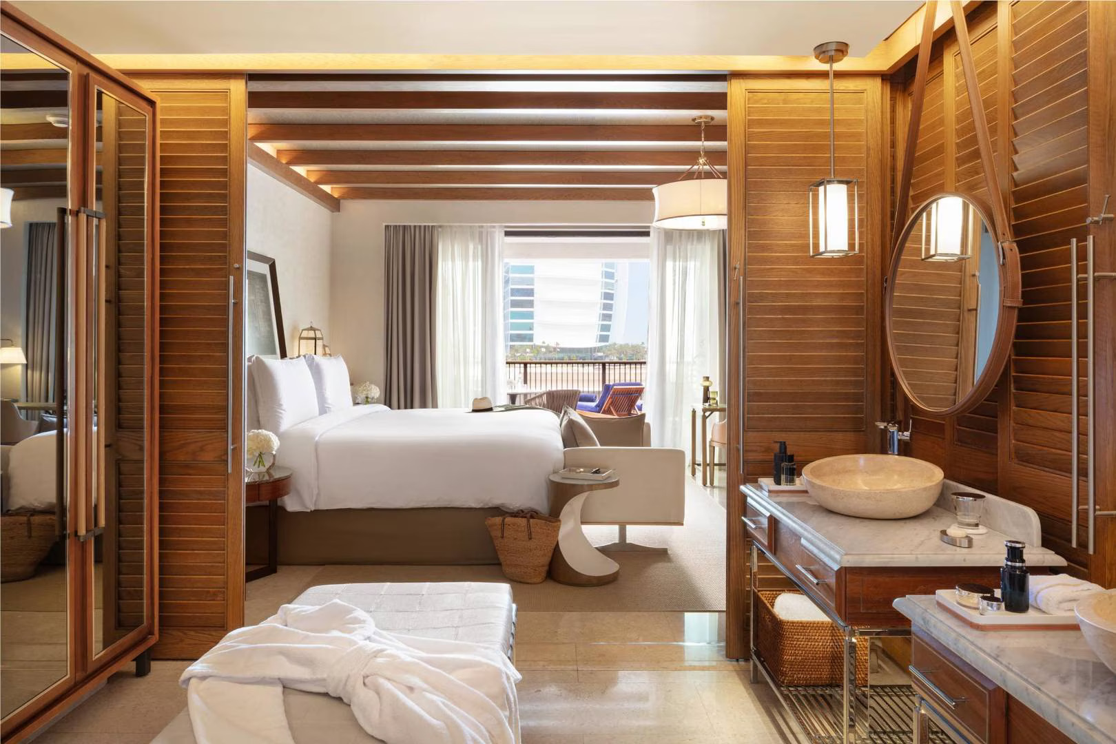 Jumeirah Al Naseem-Ocean Club Terrace.jpg