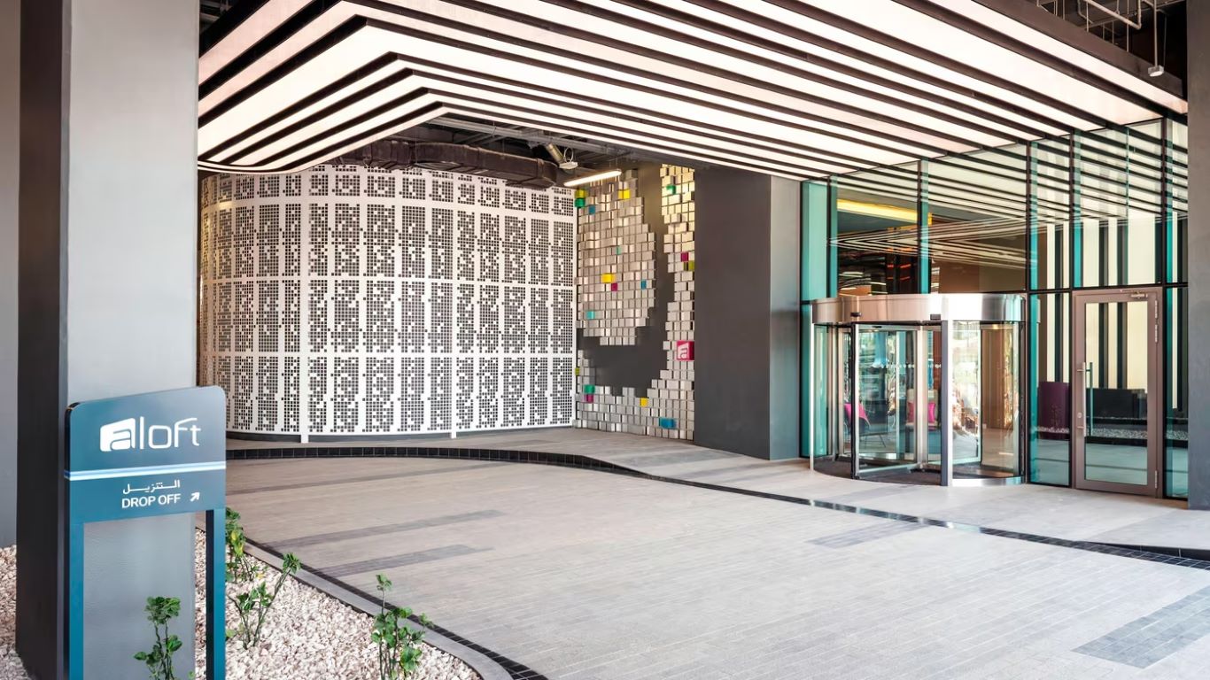 Aloft Dubai Creek-Ulaz u hotel.jpg