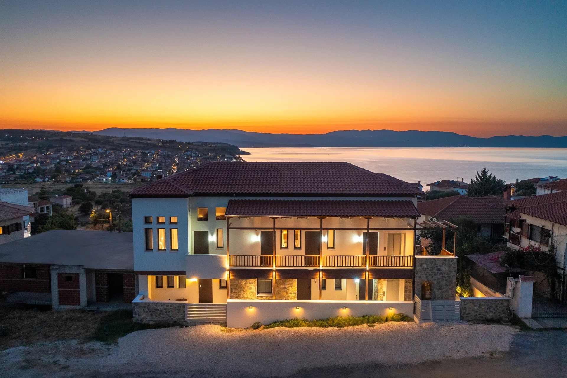 Anime Residence Halkidiki-Prilaz hotelu.jpg