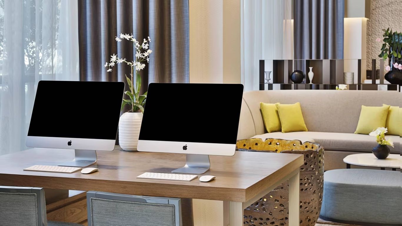 Courtyard by Marriott Al Barsha-Lobby.jpg