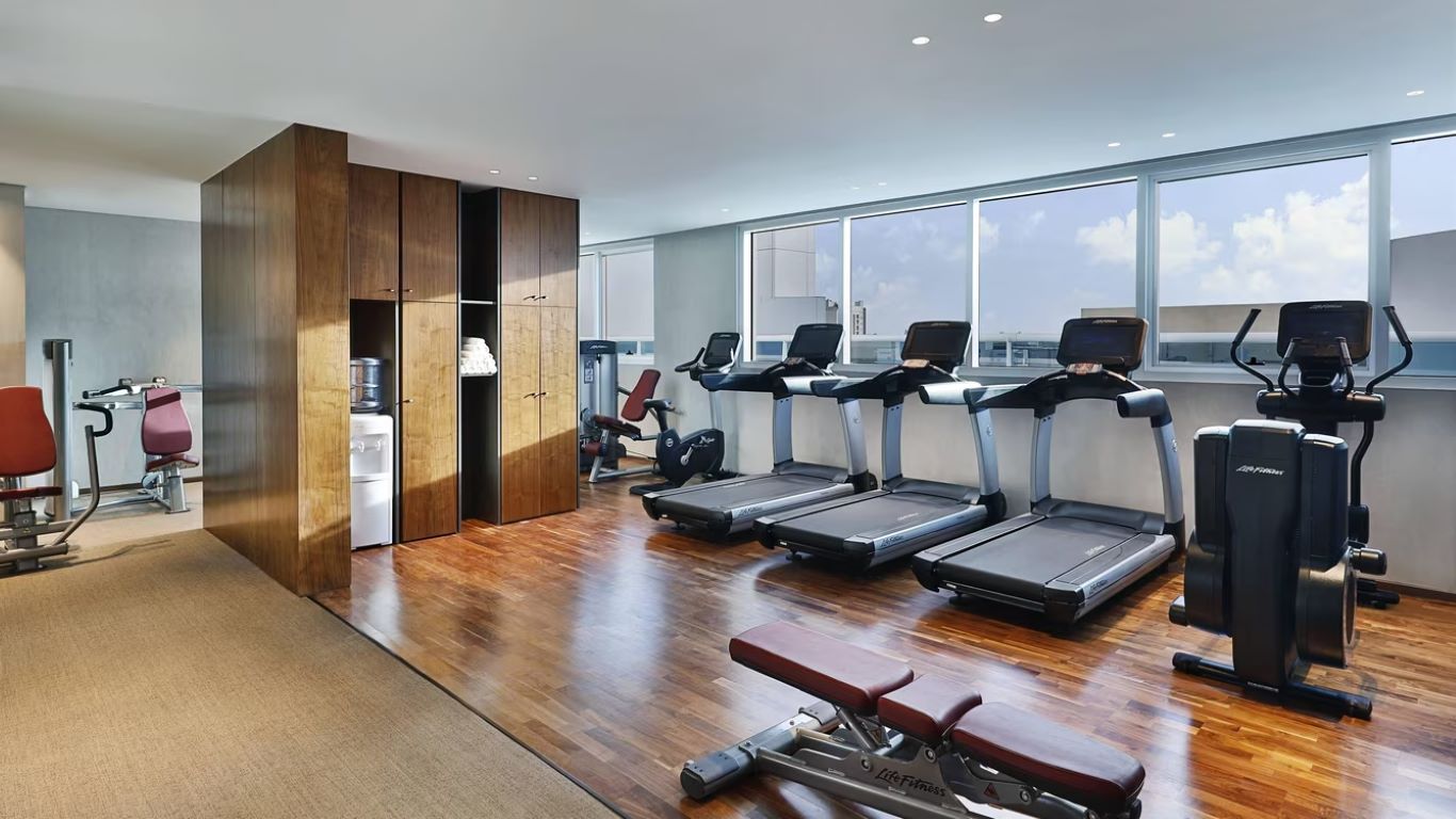 Courtyard by Marriott Al Barsha-Teretana.jpg