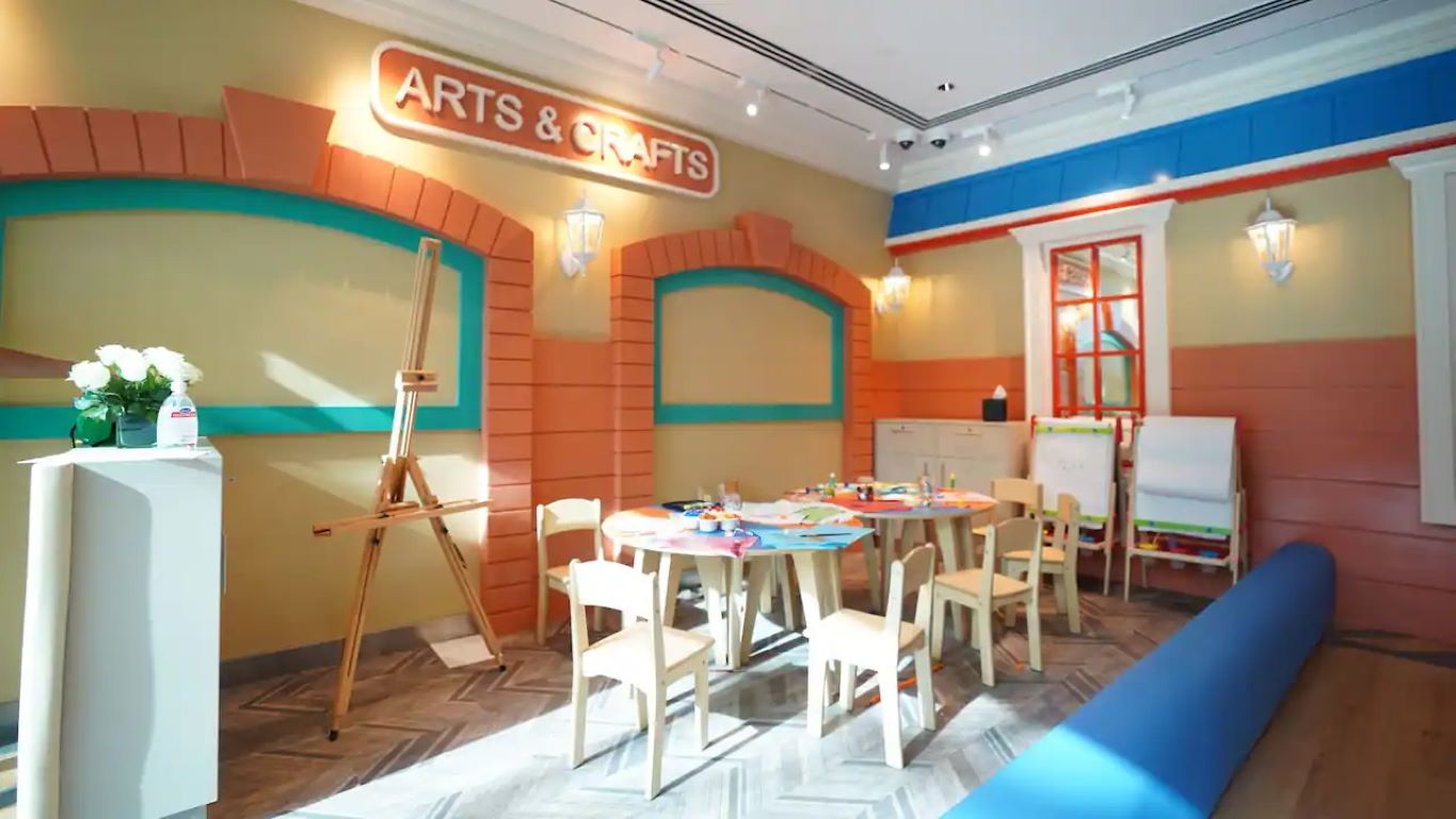 Grand Hyatt Residence-Kreativna radionica za decu.jpg
