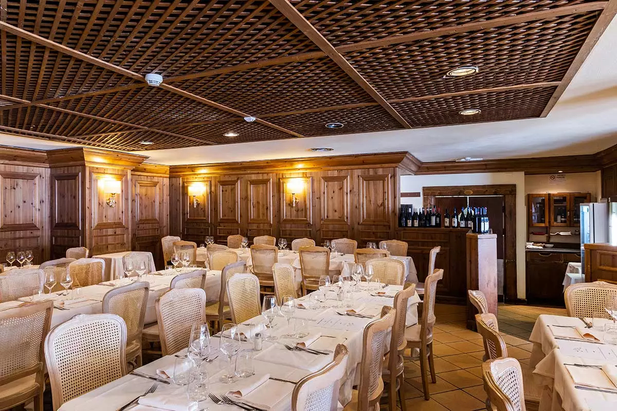 Hotel Alaska Cortina restoran
