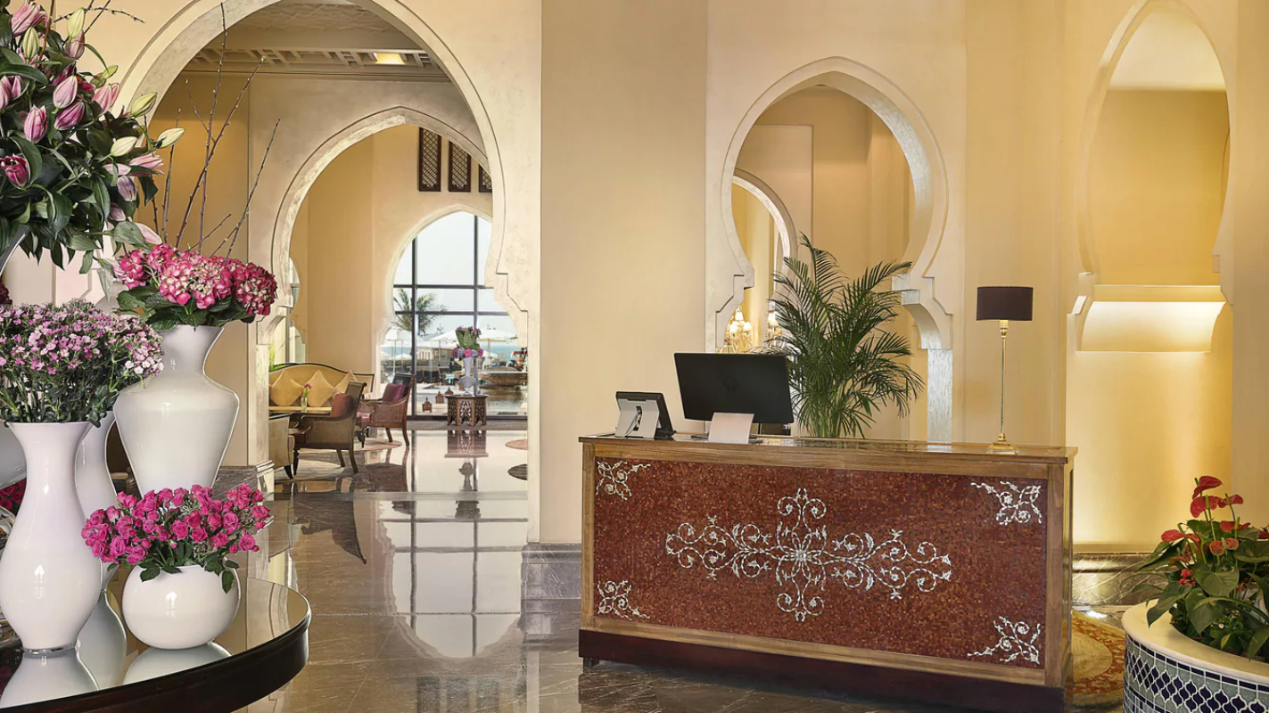 Ajman Saray, a Luxury Collection Resort lobi.jpg
