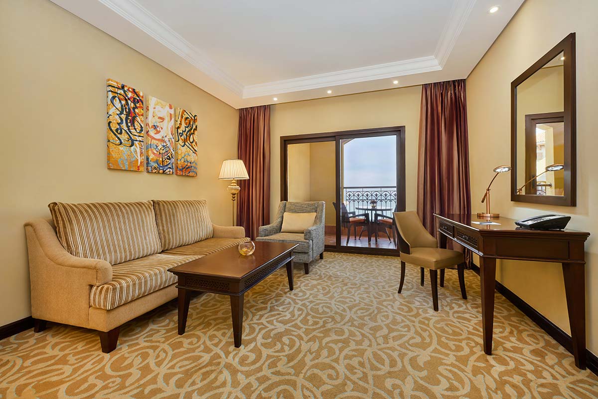 Pullman Resort Al Marjan Island Hotel premium soba.jpg