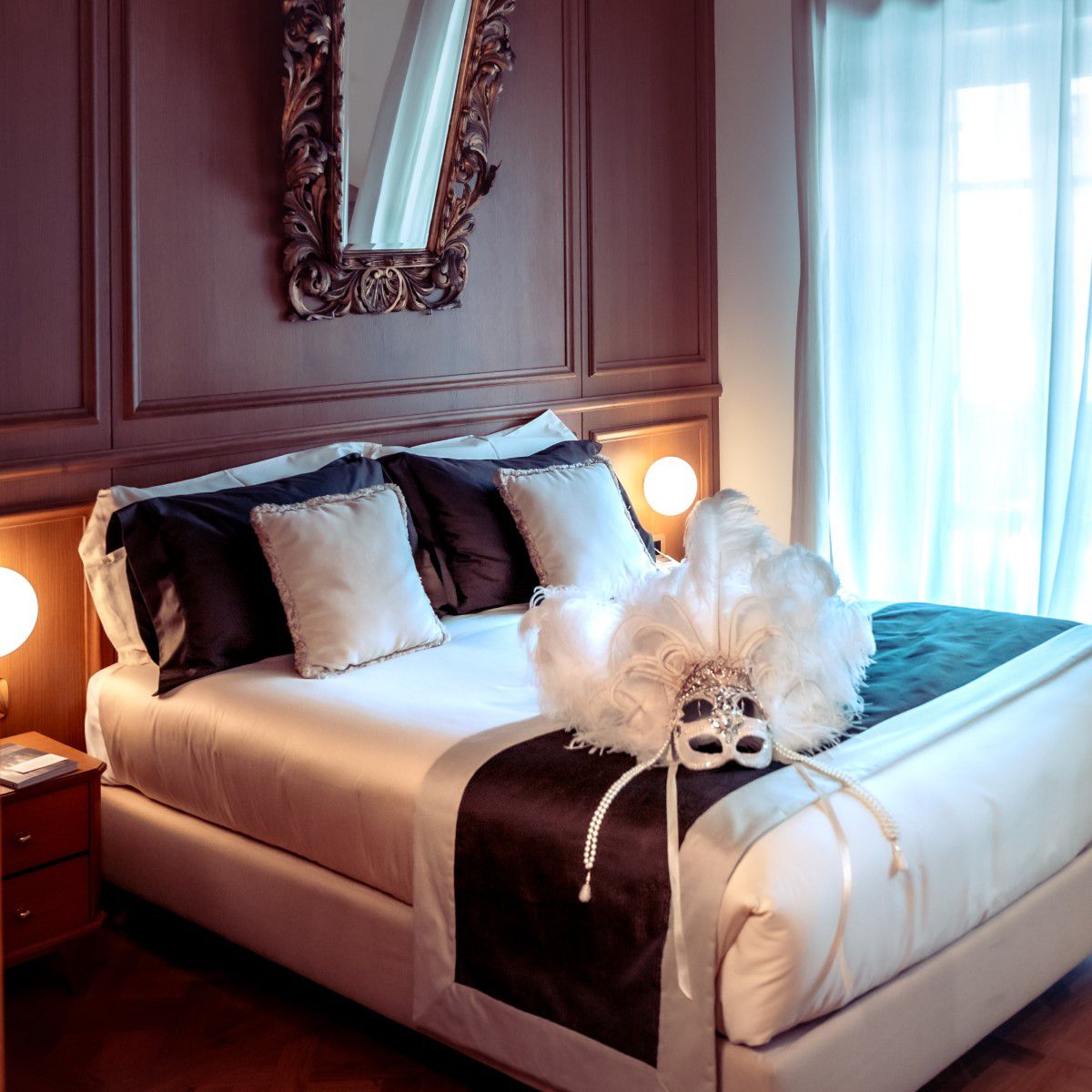 Ambra Cortina Luxury & Fashion Boutuque Hotel spavaća soba