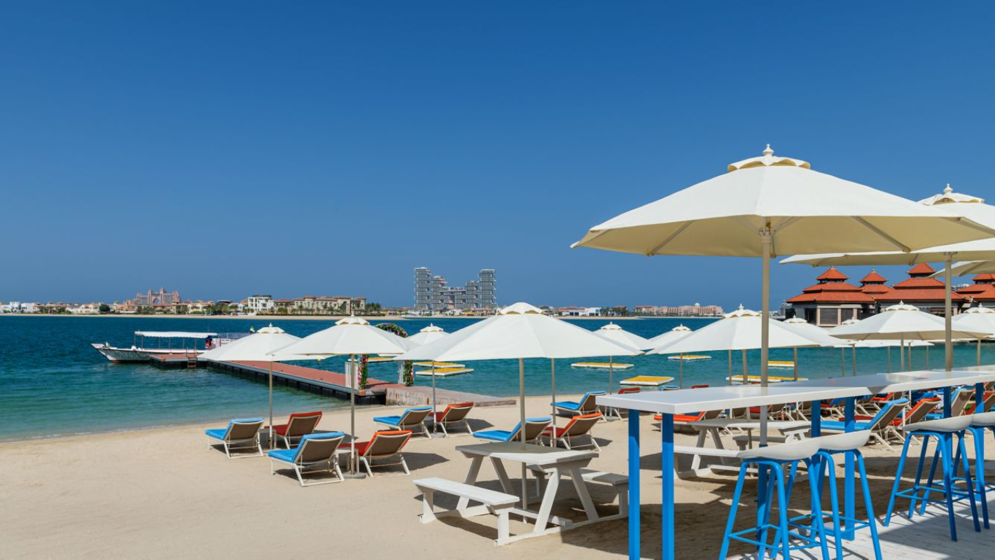 Aloft Palm Jumeirah plaža.jpg