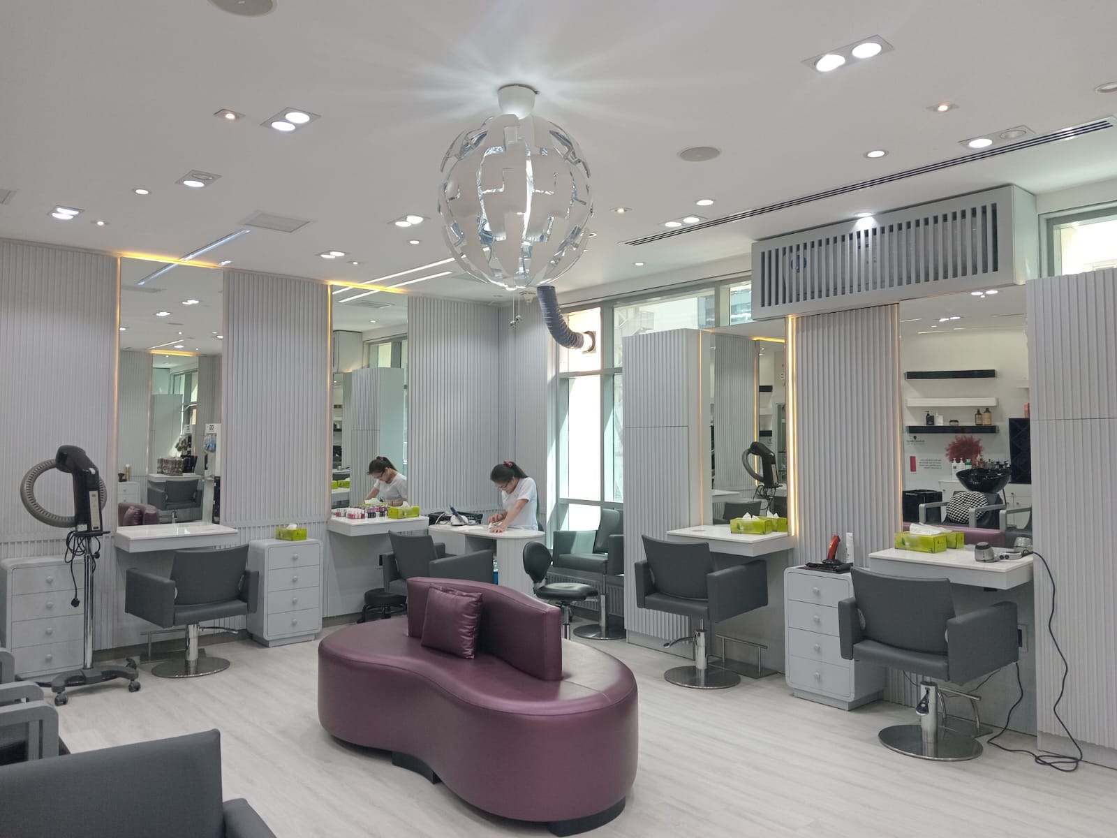 Marina Byblos Hotel frizerski salon.jpg