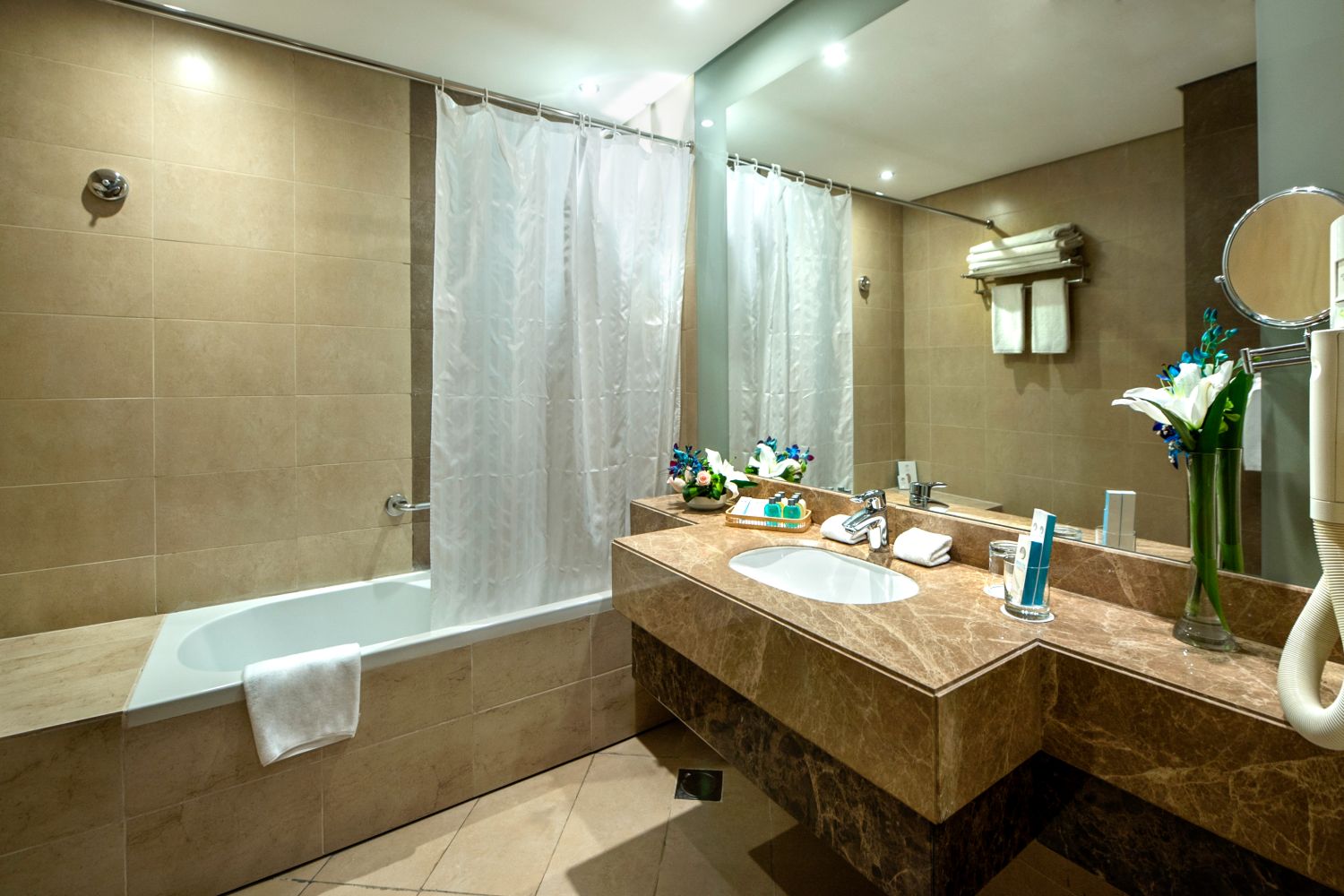 Marina Byblos Hotel kupatilo.jpg