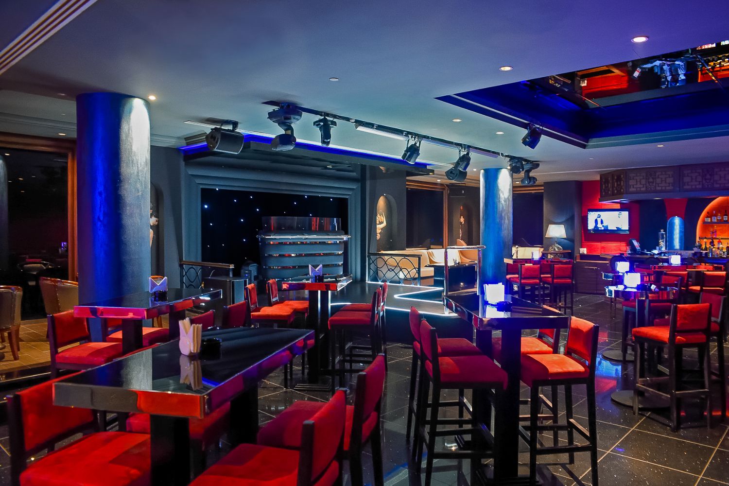 Marina Byblos Hotel noćni klub.jpg