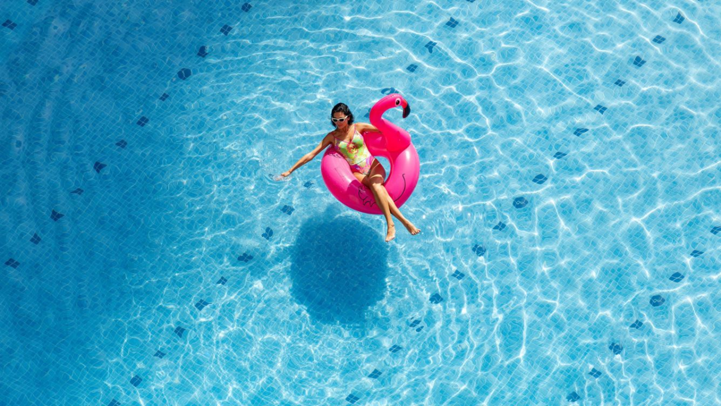 Delta by Marriott Jumeirah Beach bazen.jpg