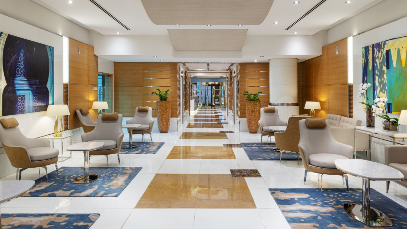 Delta by Marriott Jumeirah Beach lobi.jpg
