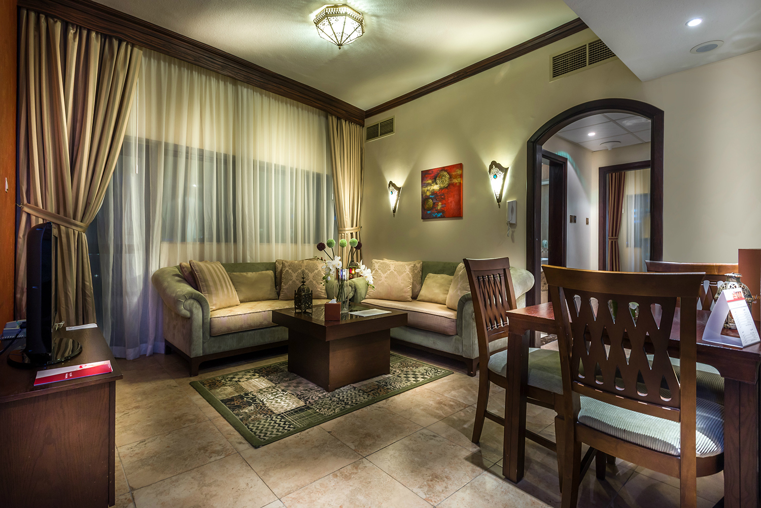 First Central Hotel Suites classic jednosoban apartman izgled.jpg