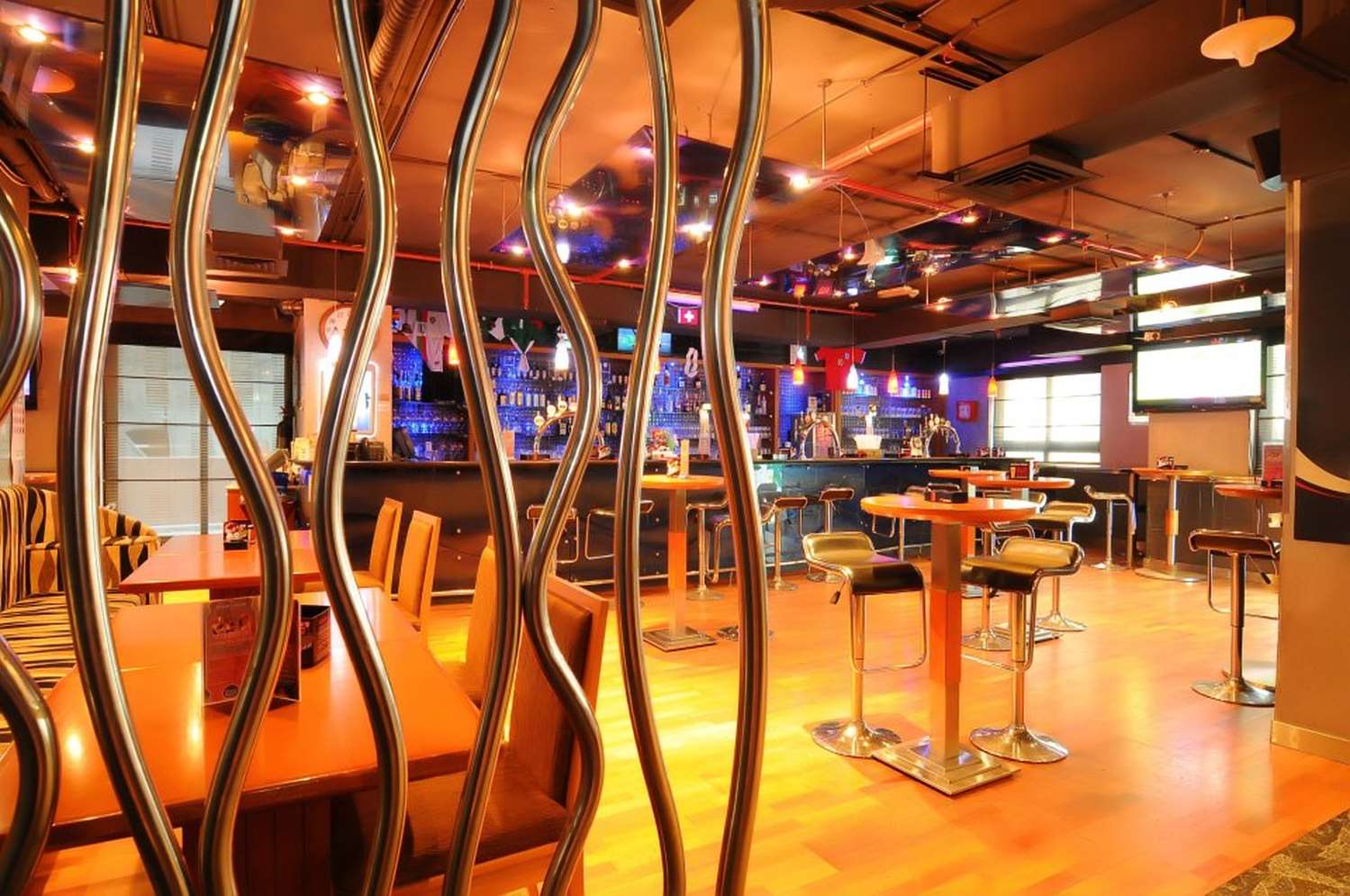 Golden Tulip Al Barsha Hotel bar.jpg
