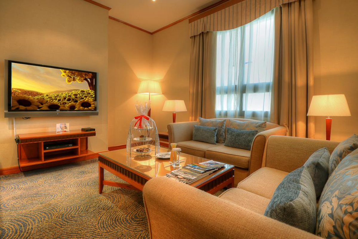 Golden Tulip Al Barsha Hotel jednosoban apartman.jpg