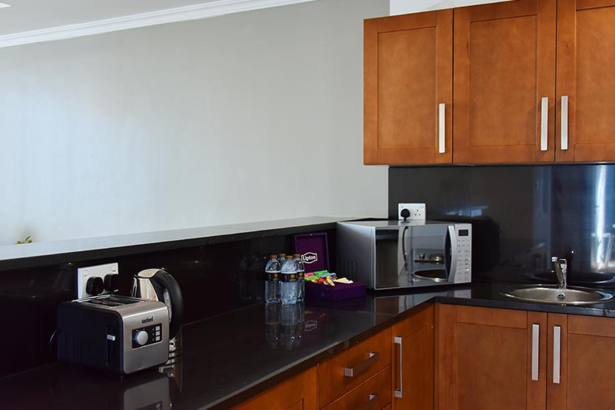 Jannah Place Dubai Marina Hotel kuhinja.jpg