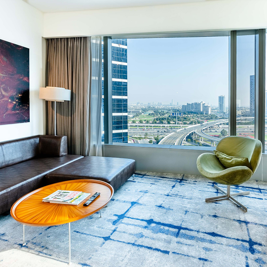 Media One hotel Chill out apartman dnevna soba.jpg