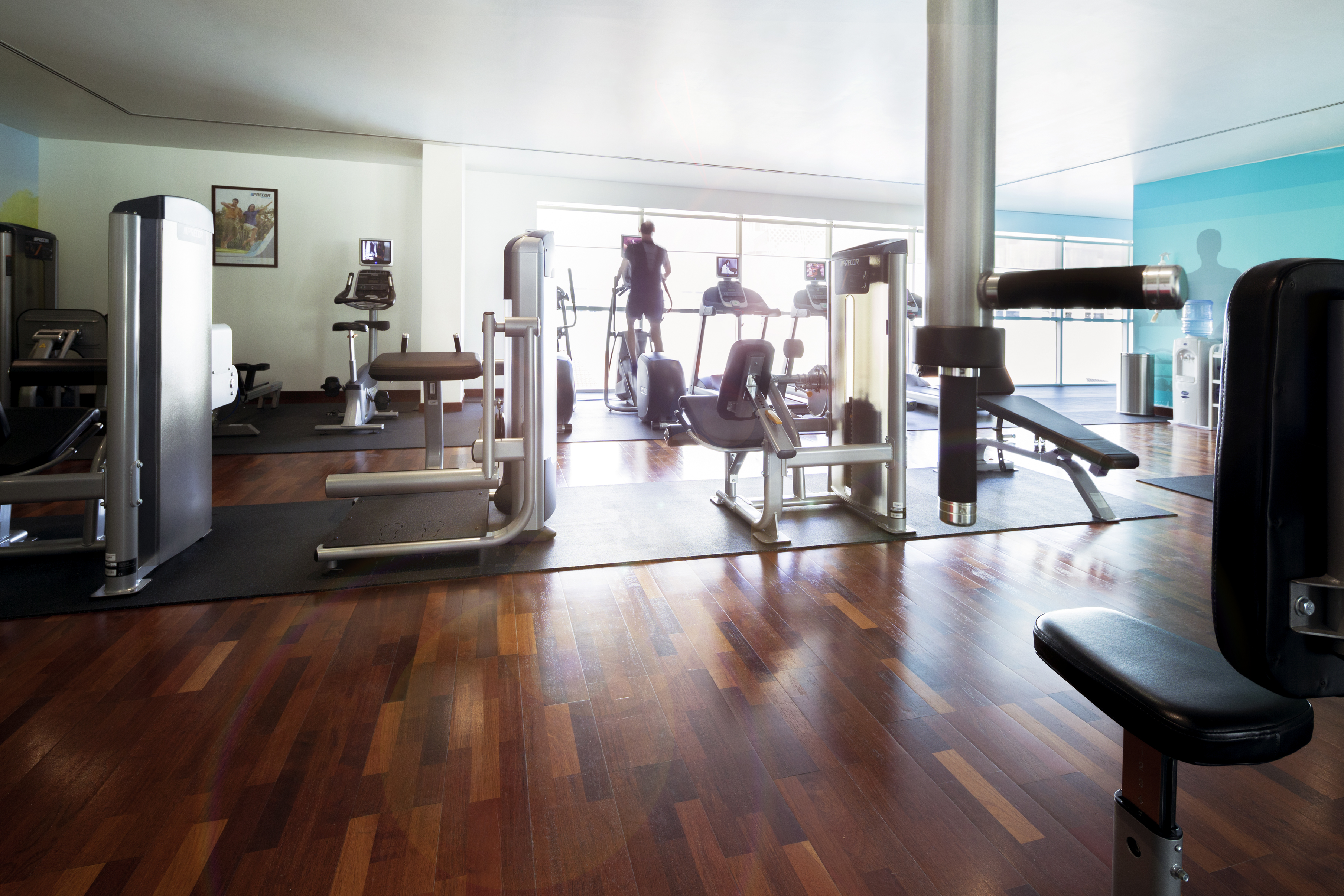 Novotel World Trade Centre Dubai teretana.jpg