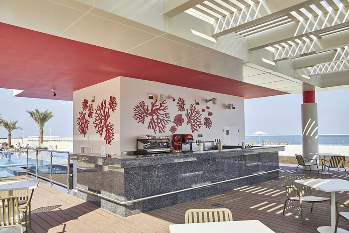 Riu Dubai bar.jpg
