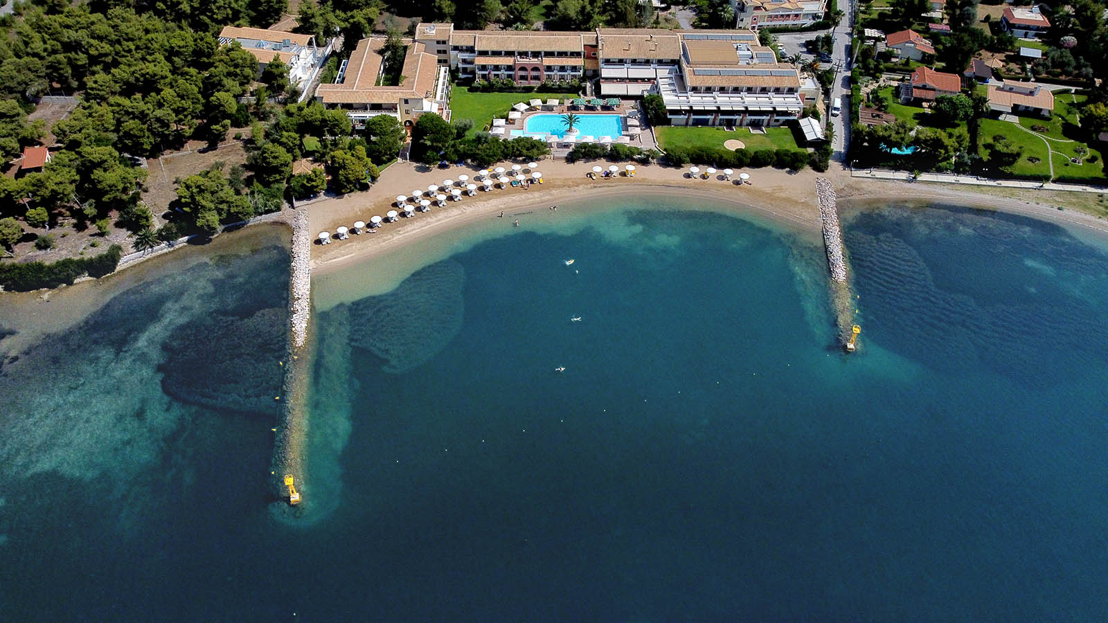 Hotel Negroponte Resort.jpg