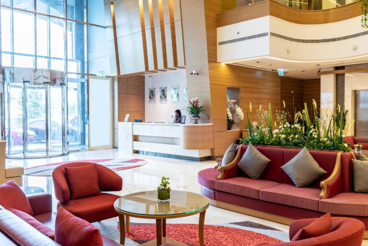 Gulf Inn Hotel Al Nasr recepcija i lobi.jpg