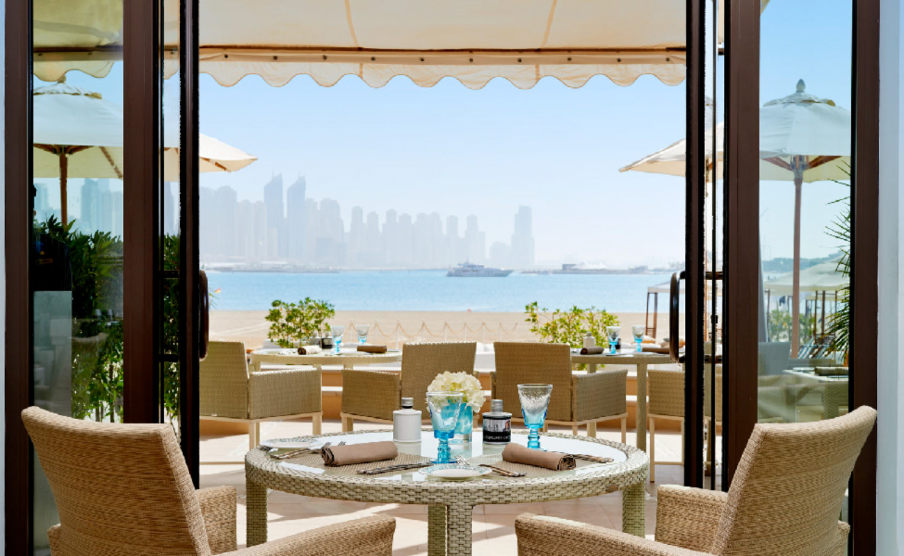 Fairmont The Palm restoran.jpg